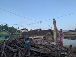 Gempa bumi guncang wilayah malang. Korban Gempa Malang Segera Dapat Bantuan Rumah Tahan Gempa