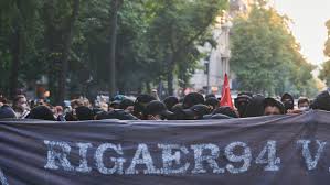 Jun 17, 2021 · die nachrichten heute: Krawalle Bei Demo Fur Besetztes Haus Rigaer 94 In Berlin Br24
