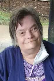 Joan Cross's Instagram, Twitter & Facebook