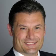 Dean Darwin's Instagram, Twitter & Facebook