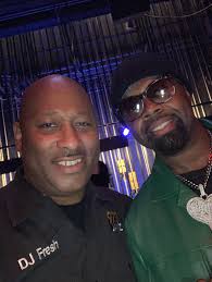 Tap in with @djfreshinc live interview with ASU alumni @jbernardcalloway  (from Ms Pat Show) at 2:15pm today! True renaissance artist J. Bernard  Calloway is determined and