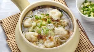 Namun yang membuat kuliner khas palembang berkualitas yaitu wangi ikannya yang bisa (membuat perut laper) dengan rasa yang begitu nikmat ketika disantap, lembut & kenyal inilah yang membuat kuliner khas palembang mempunyai rasa yang begitu sedap (tekwan palembang. Menu Ramadan Hari Ini Tekwan Palembang Es Serut Kelapa Muda Nutrijel Dan Tahu Teriyaki Lifestyle Fimela Com