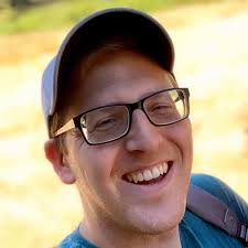 BREAKING NEWS: Spider-Man: Beyond The Spider-Verse has been indefinitely  delayed. Most of the film has been scrapped by Sony and it will be unlikely  to come out before 2027 Source : theinsneider #