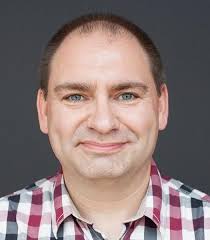 500 Miles: Walking Towards An Independent Scotland: Woodhouse, Dean,  Stewart, Jim, Russell, Nicholas, Marshall, Laura, Llewellyn, Dave,  Woodhouse, Dean R, Russell, Nicholas: 9798679635715: Amazon.com: Books