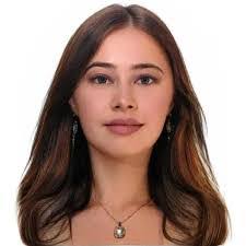 Ana Miric's Instagram, Twitter & Facebook