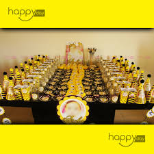 S'étant perdu une nuit dans la fôret, ce dernier se réfugie au château de la bête, qui la jette au cachot. Kit D Anniversaire Theme Abeille Decoration Anniversaire En Tunisie