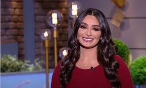 نجوى كرم تحصل على الإقامة الذهبية في الإمارات. Ø§Ù„Ø¥Ù…Ø§Ø±Ø§Øª ØªÙ…Ù†Ø­ Ø¯ÙŠÙ…Ø§ Ø§Ù„Ø¬Ù†Ø¯ÙŠ Ø§Ù„Ø¥Ù‚Ø§Ù…Ø© Ø§Ù„Ø°Ù‡Ø¨ÙŠØ©