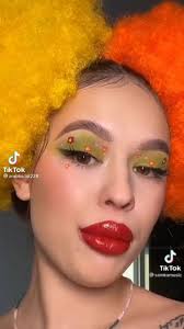 I can't stop laughing 😂😂😂😂