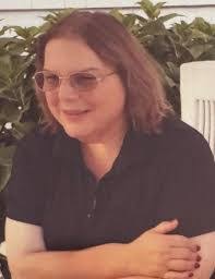 Laura Papa's Instagram, Twitter & Facebook