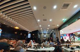 Ioi city, a mixed used developments through its retails and commercial components. Kyochon Ioi Mall Putrajaya