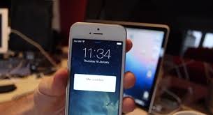 A lot of people less familiar seem to confuse jailbreak and unlock which seems like the case here. Unlock Your Mac With Iphone 5s Touch Id With Unlockid Jailbreak Tweak