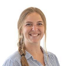 Leanne Jenkins's Instagram, Twitter & Facebook