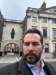 Darren Bogan's Instagram, Twitter & Facebook