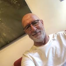 Scott Reitmeyer's Instagram, Twitter & Facebook