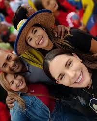 Tenemos candidato patriota y trabajador. En el Estado Miranda vamos a  continuar una gestión para garantizar la Paz, la convivencia y la  democracia 🇻🇪 con Elio Serrano, tendremos una gran victoria. @partidopsuv  @