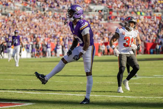 How the Vikings squeaked out a win over the Buccaners