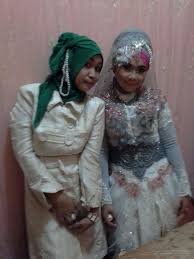 23 model kebaya untuk perpisahan sekolah modis 2019 sumber contohbajukebaya.com. Paket Sewa Medya Haustin Sewa Kebaya Make Up Padang ÙÙŠØ³Ø¨ÙˆÙƒ