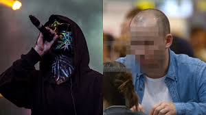 820 x 456 png 566 кб. Cum AratÄƒ Andrei Solistul Carla S Dreams FÄƒrÄƒ MascÄƒ Rusii Au Elucidat Misterul Video Eroina Ro