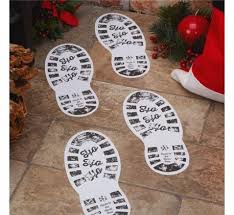 Robert vinceanna mcroberts personaje depaul tamasyaaron mendelsohnkevin diciccorobert vinceanna mcroberts. Stickere Urmele Lui Mos Craciun