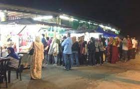Bukan sahaja keluarga, kalau anda datang bercuti bersama teman sekalipun, kedai makan ini. Ikan Bakar Melaka Terbaik 4 Medan Paling Best
