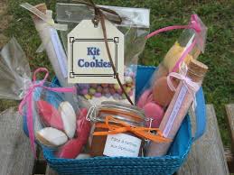 Panier Gourmand Cadeau Fin D Annee Scolaire Pour Les Maitresses Maman S Eclate Panier Gourmand Cadeaux Fin D Annee Petits Cadeaux De Noel