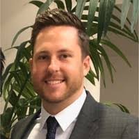 Travis Connolly's Instagram, Twitter & Facebook