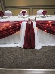 Found On Bing From Siudy Net Maroon Wedding Wedding Decor Elegant Burgundy Wedding