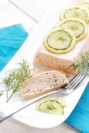 Servir Cette Terrine Bien Fraiche Avec Un Creme Citronnee Ou Une Mayonnaise Au Citron Recette Terrine De Poisson Terrine De Saumon Recettes De Cuisine