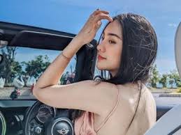 Gue enggak tahu deh ujungnya gimana, imbuh anya. Kerap Tampil Seksi Anya Geraldine Diceramahi Soal Siksa Kubur Oleh Ibunda