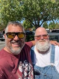 What is the guy's name in the Heye Music Ride?