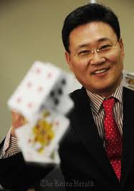 Casinos offer services not sleaze'