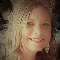 Lillian Joyce's Instagram, Twitter & Facebook