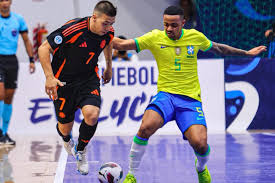 Brasil leva sufoco da Colômbia e só empata na estreia da Copa América de futsal