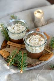 Mousse Au Chocolat Noir Et Chantilly Speculoos Recette Tangerine Zest Recette Mousse Au Chocolat Mousse Chocolat Noir Recette Entremet