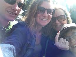 Lynn Carswell's Instagram, Twitter & Facebook