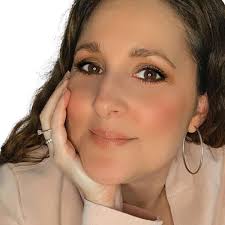 Amazon.com: Adrian : U.S. Army: 9782390061977: Thorne, Stefany: Libros