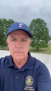 Thread by @GusQuixote