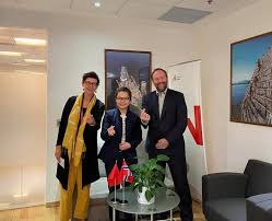 Tutte le informazioni relative alla pandemia in corso ed alle disposizioni di viaggio in germania o in italia, alle restrizioni ed alle disposizioni di quarantena sono reperibili sul sito internet dell'ambasciata d'italia a berlino. Amb Norvegia Il Sito Unfficiale In Italiano
