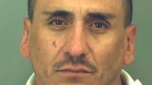 Metro PCS burglarized, El Paso police seek help identifying suspects