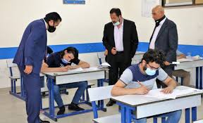 لهذه الأسباب فصل مجلس النواب أسامة العجارمة. Ø§Ù„Ø¹Ø¬Ø§Ø±Ù…Ù‡ ÙŠØªÙÙ‚Ø¯ Ù‚Ø§Ø¹Ø© Ø§Ù„Ø«Ø§Ù†ÙˆÙŠØ© Ø§Ù„Ø¹Ø§Ù…Ø© ÙÙŠ Ø¬Ø±Ø´ Ø¹Ø¬Ù„ÙˆÙ† ÙˆÙŠØ³ØªÙ…Ø¹ Ø¥Ù„Ù‰ Ù…Ù„Ø§Ø­Ø¸Ø§Øª Ø§Ù„Ø·Ù„Ø§Ø¨ ÙˆÙƒØ§Ù„Ø© ØªÙ„ÙŠØ³ÙƒÙˆØ¨ Ø§Ù„Ø§Ø®Ø¨Ø§Ø±ÙŠØ©