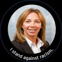 Sheila Moeller's Instagram, Twitter & Facebook