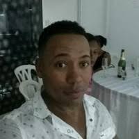 60+ "Carlos Pinales" profiles