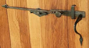 L Atelier Des Metaux Loquet A Bascule Lob 01 Lob Bascule Metal