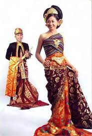Today the most widely recognize indonesian national costume are batik and kebaya , although originally those costumes. 210 Indonesia Traditional Costume Ideas Traditional Dresses Traditional Outfits Indonesia