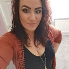 Donna Turnbull's Instagram, Twitter & Facebook