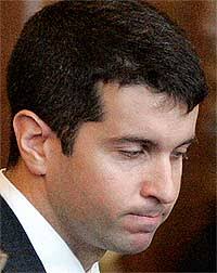 Naked photographer' gets law license back