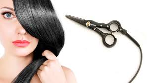 · cosa significa se invece qualcuno ce li taglia (o strappa) con la forza? Taglio Di Capelli A Forbice Caldo Pro E Contro Che Differisce Dal Solito Cura Dei Capelli Dopo La Procedura