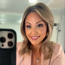 Desiree Zirolli (@desiree_zirolli)