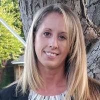 Karen Sechrist's Instagram, Twitter & Facebook