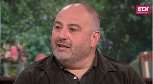 Entertainment Daily UK added a...